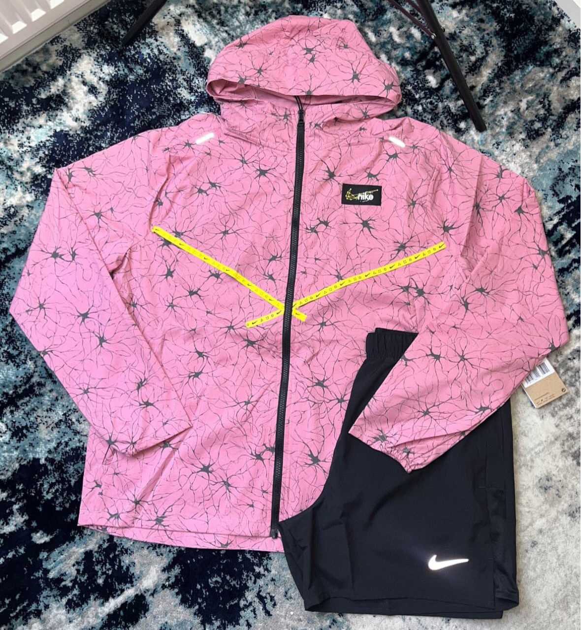 Nike Repel UV D.Y.E Windrunner Short Set