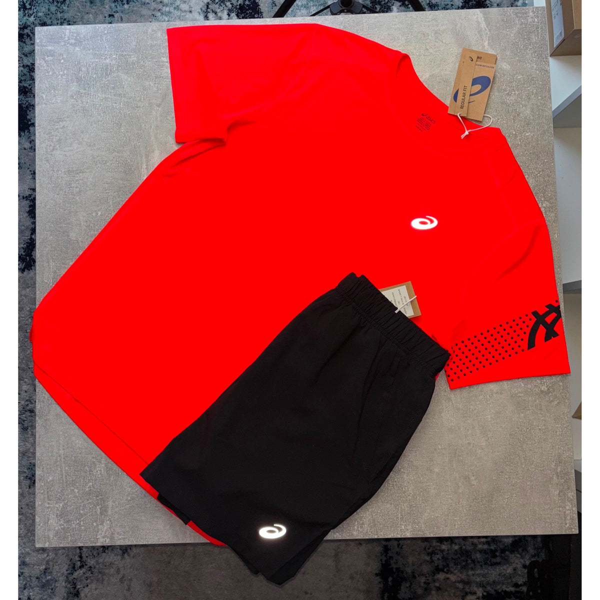 ASICS ICON SHORT SET - CRIMSON RED