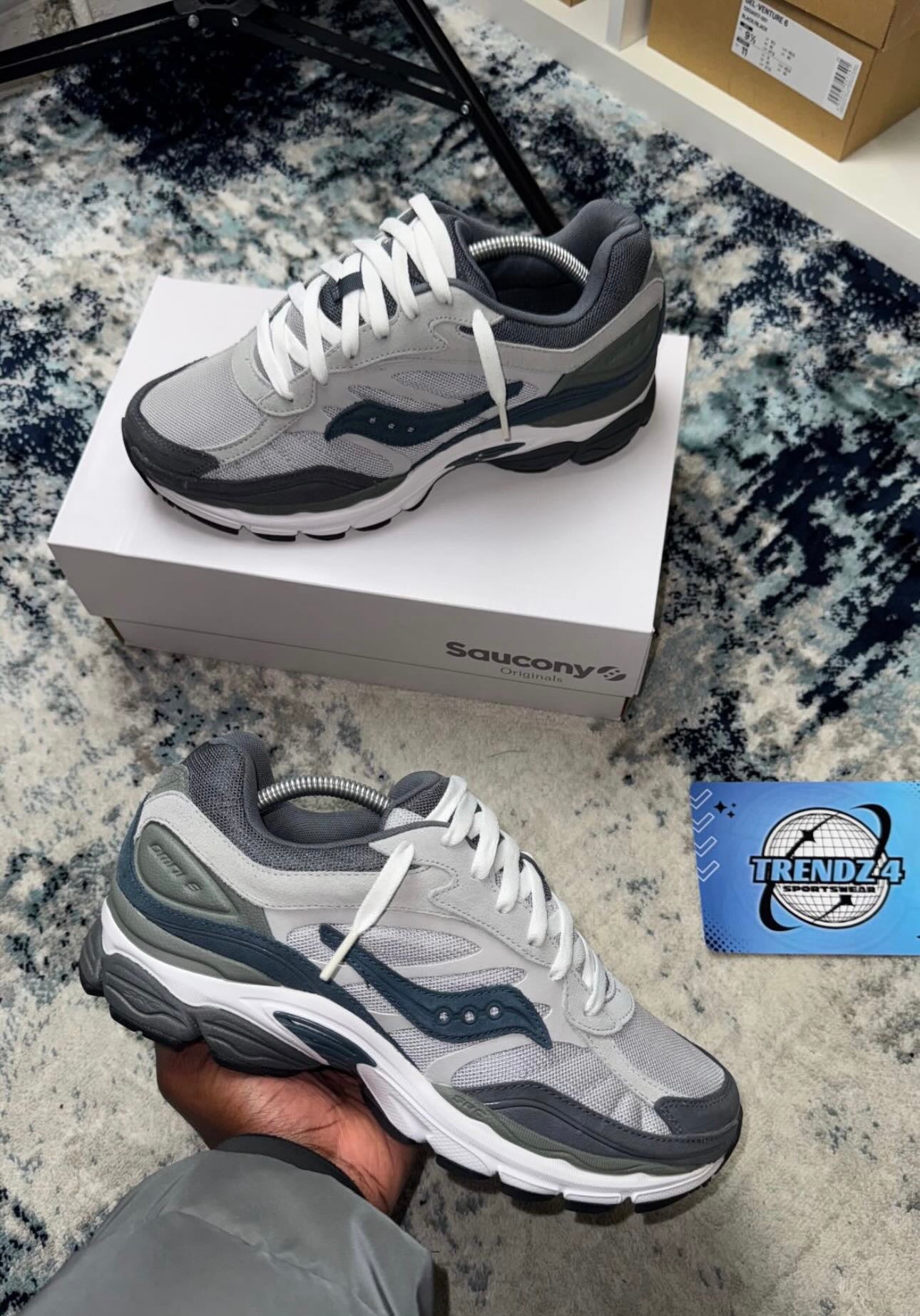 Saucony ProGrid Omni 9 Premium