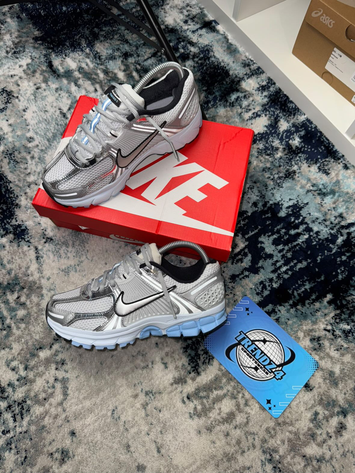 Nike Vomero 5 - Blue Tint Metallic Silver