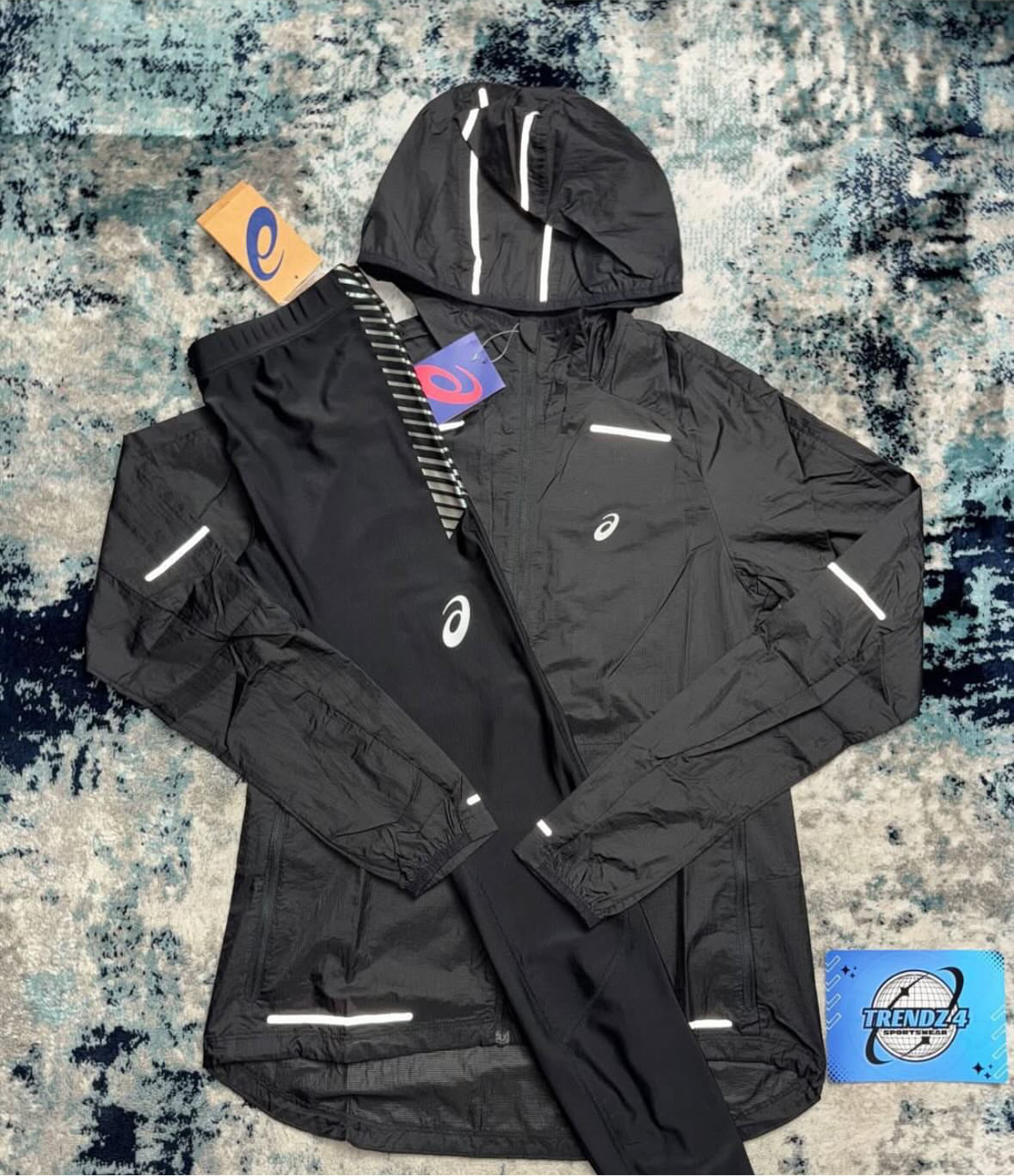 Asics Light-Show Jacket & Asics Leggings