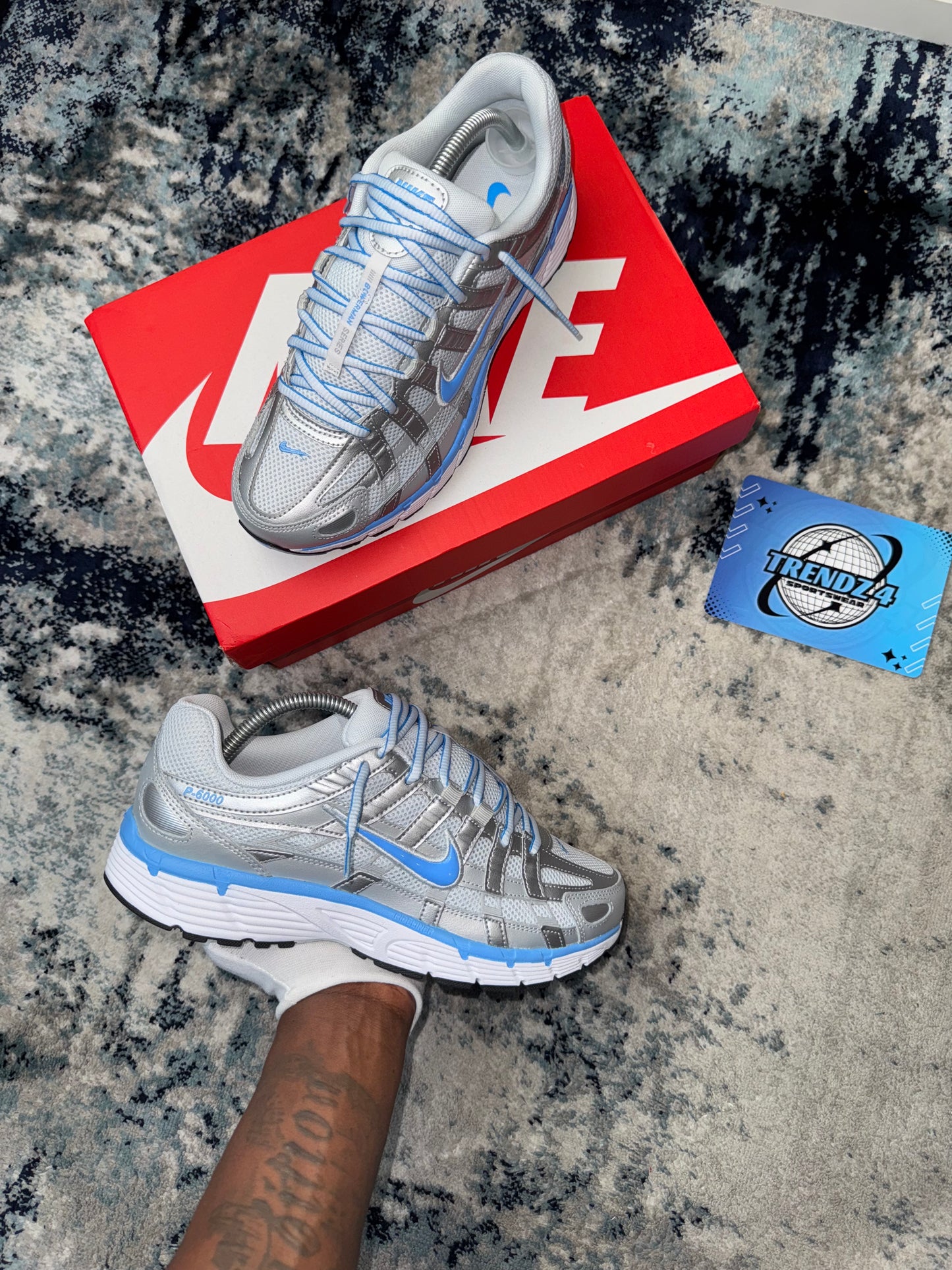 NIKE P-6000 PURE PLATINUM METALLIC SILVER UNIVERSITY BLUE