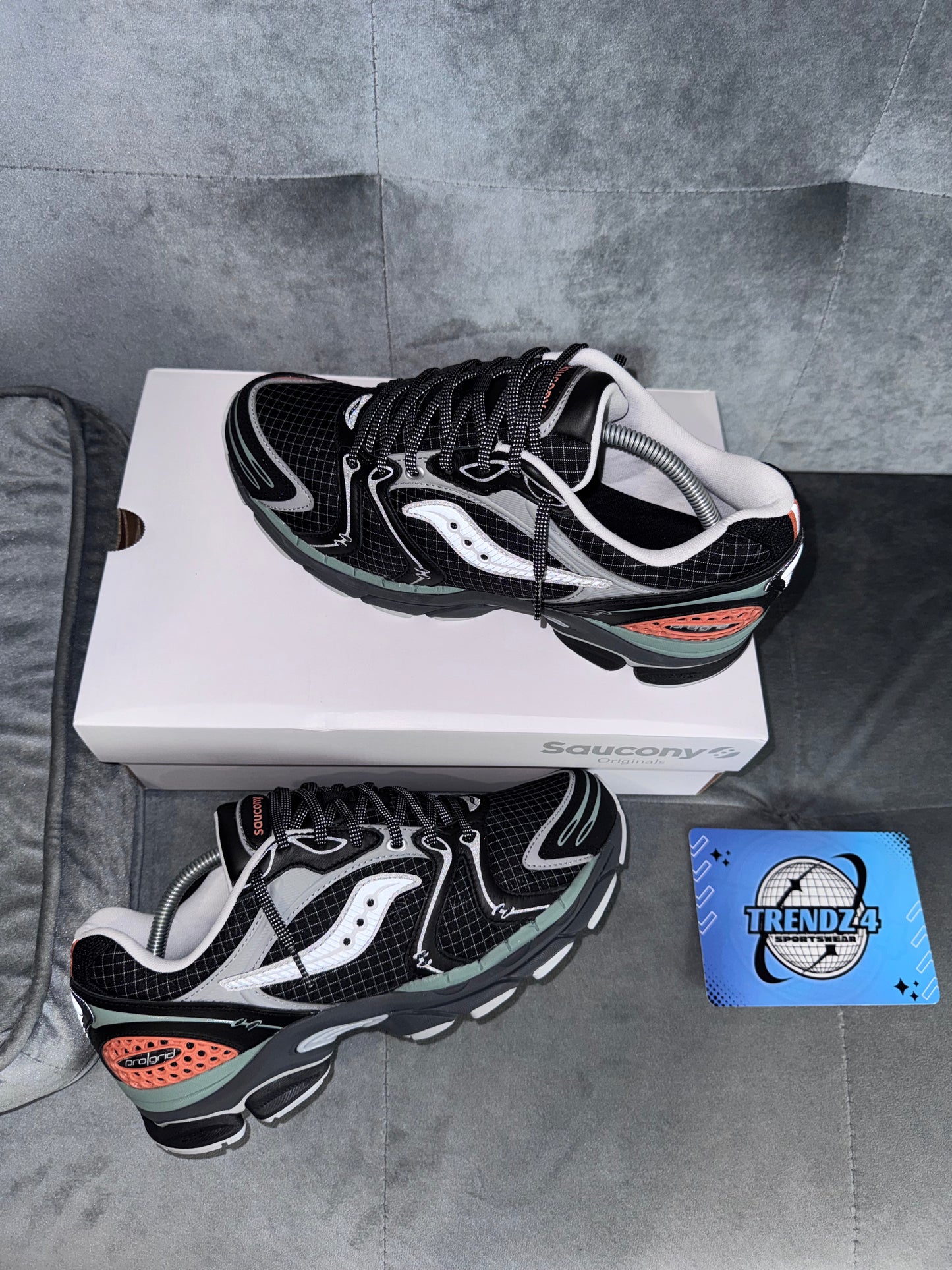 Saucony ProGrid Triumph 4