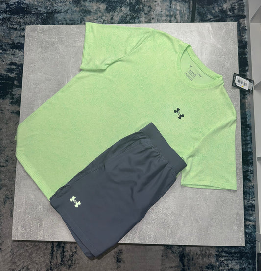 Under Armour Shorts Set - Neon