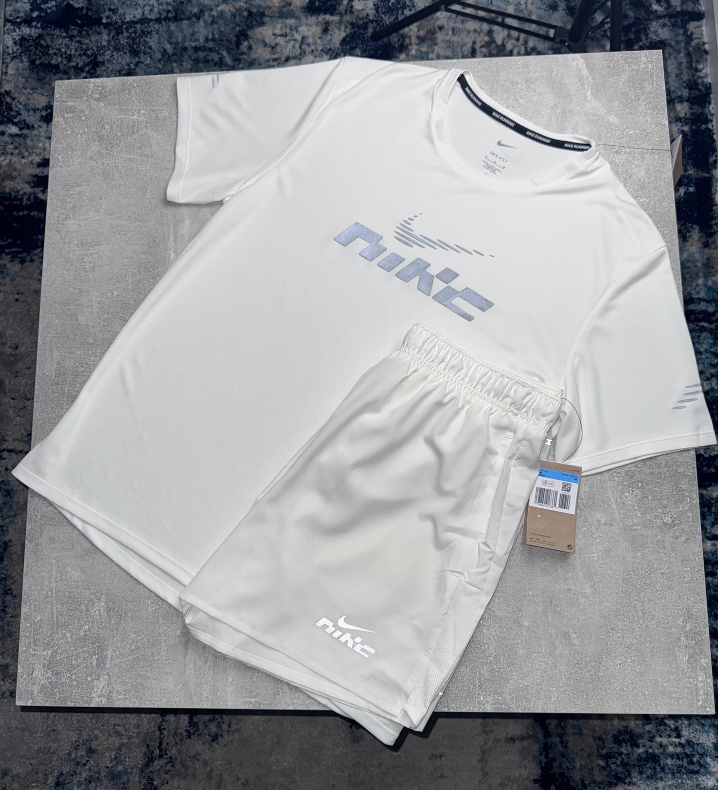 Nike Shorts set - White