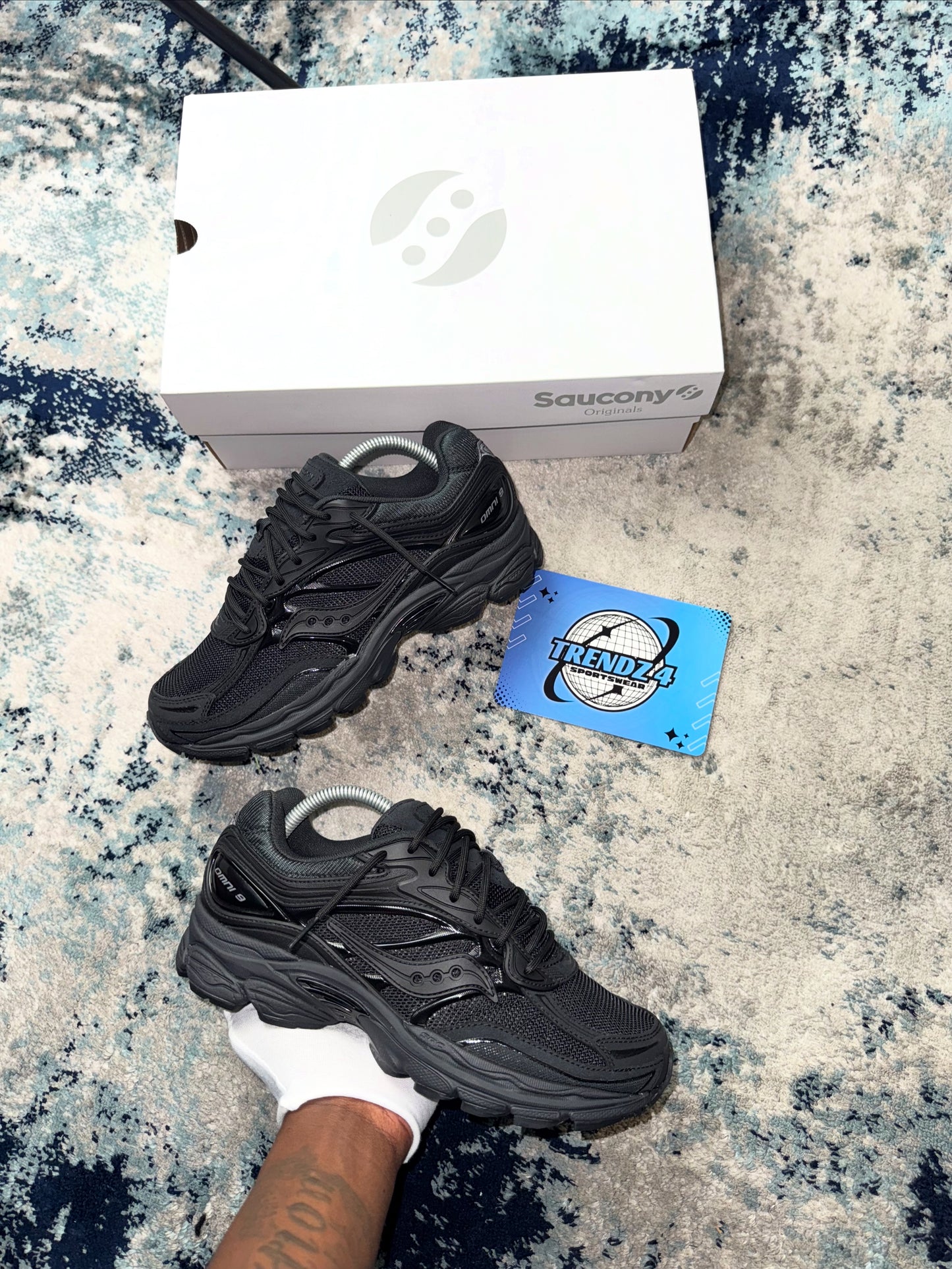 Saucony Progrid Omni 9 - Black Armor